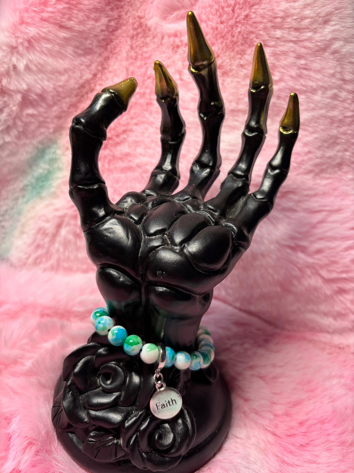 Faith Charm Stretch Bracelet
