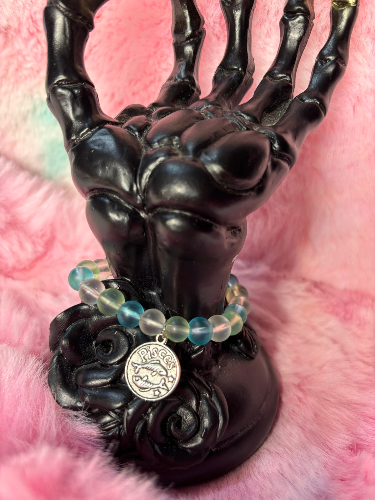 Pisces Charm Stretch Bracelet