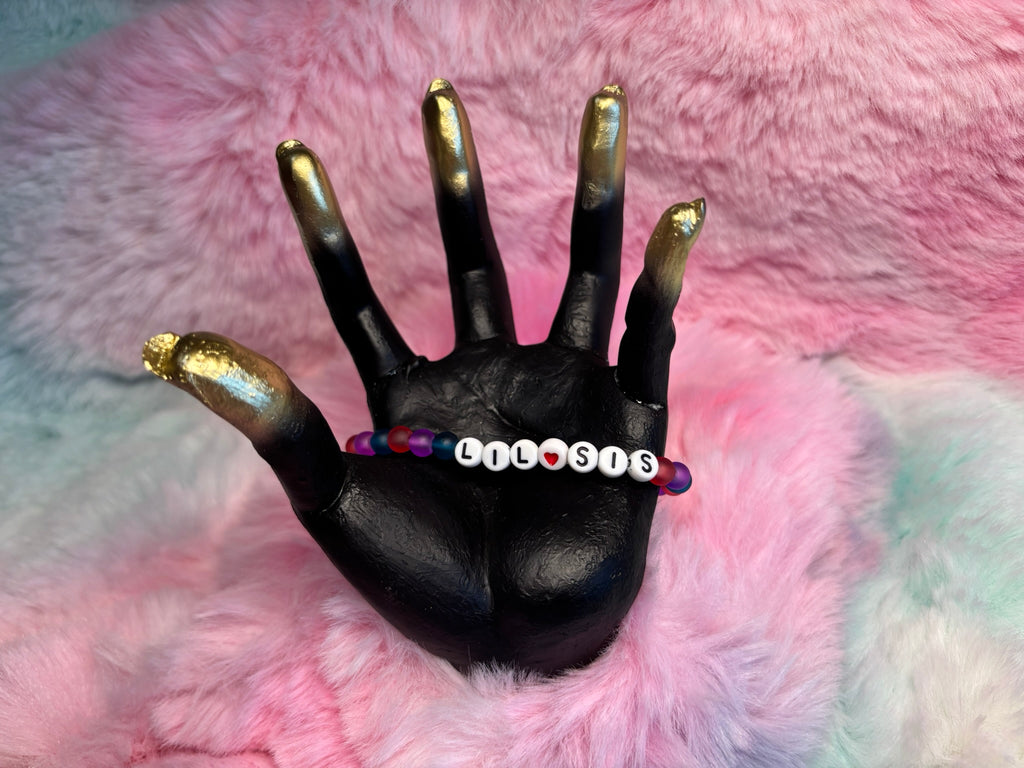 Sis Word stretch bracelet
