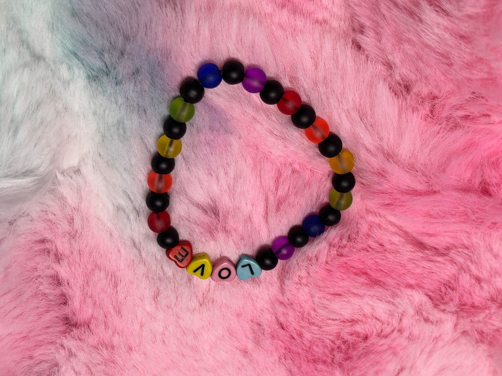 Love Rainbow Heart Letter Bead Stretch Bracelet.